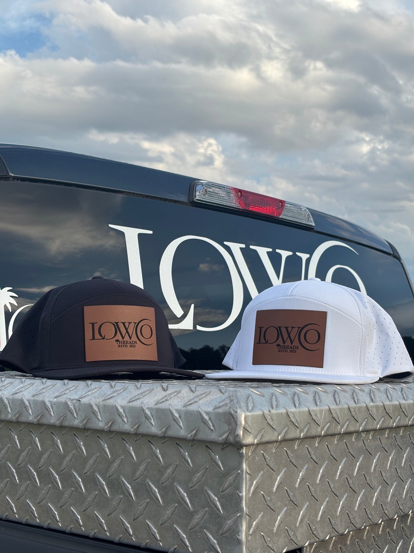Lowco Threads Richardson 169 7-Panel Hat
Polyester Structured High-Profile Cap Adjustable
Snapback - Richardson Cannon
Hat-Front Logo Leather Patch